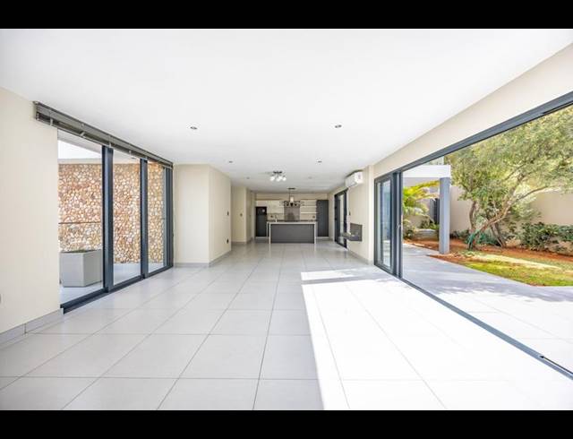 3 BEDROOM CLUSTER FOR SALE IN WATERKLOOF RIDGE